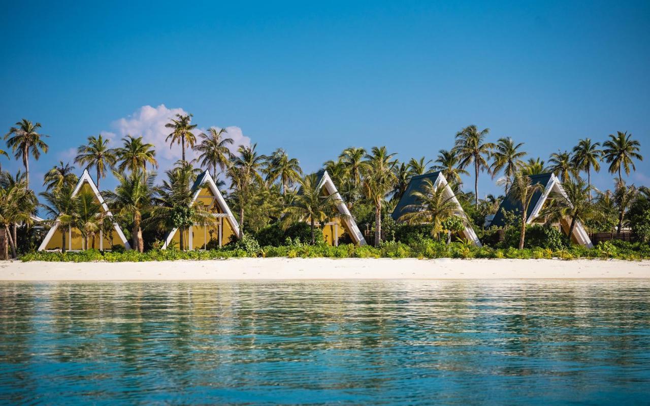 Oaga Art Maldives Resort 5*