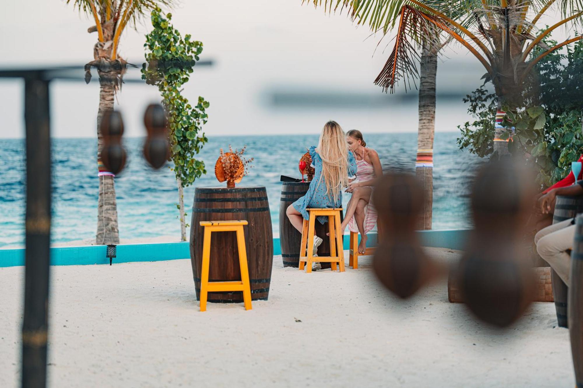 Oaga Art Maldives Complex 5*