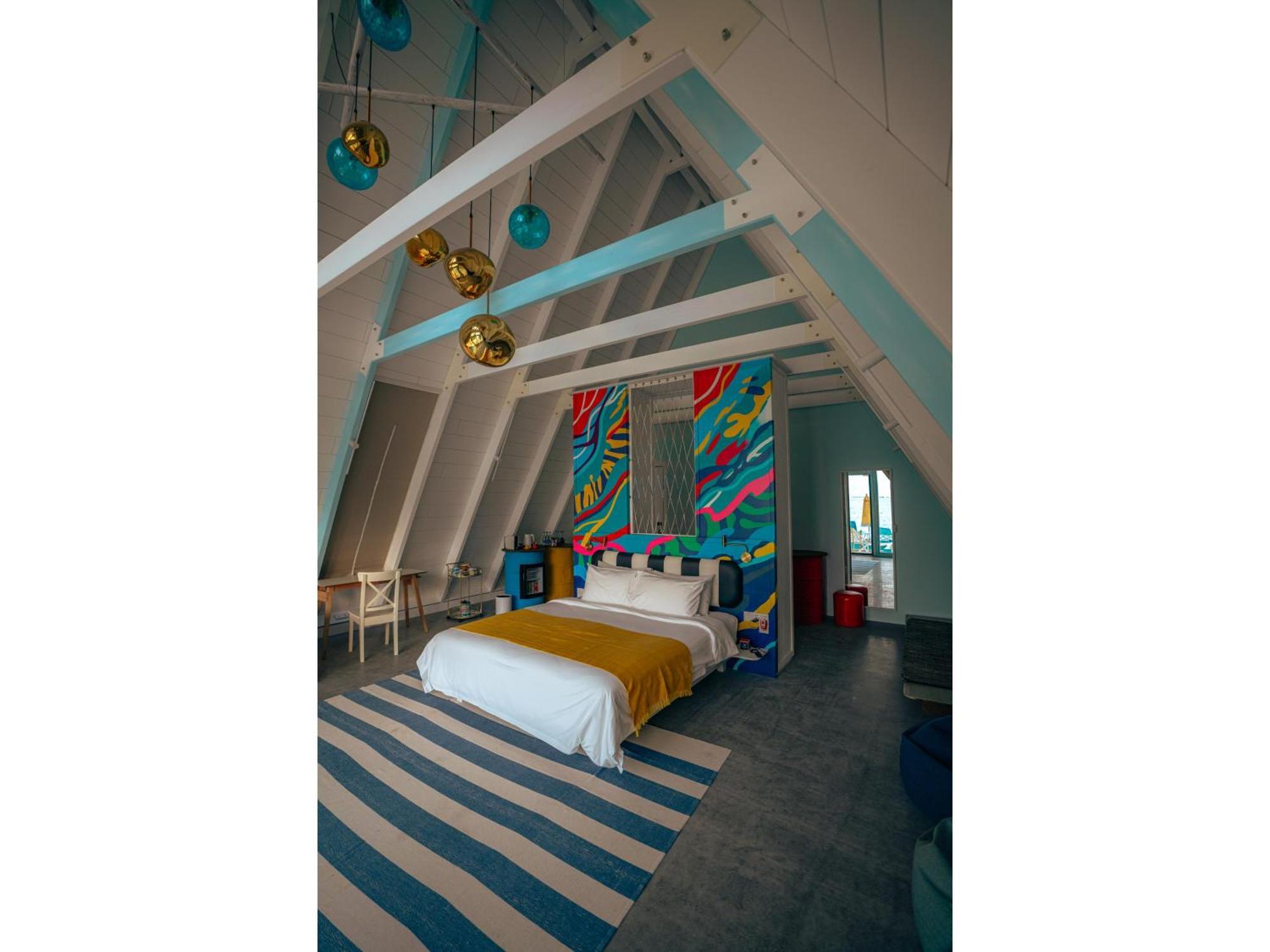Oaga Art Maldives Complex 5*